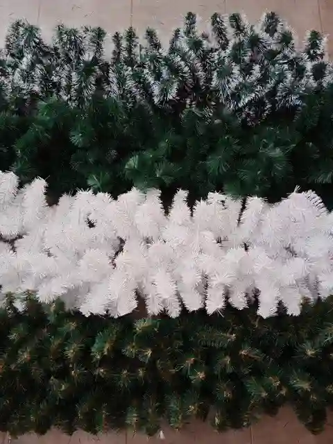 Рождественские гирлянды АТБ – новогодний декор